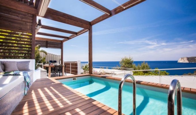 Luxury villa to rent in Ibiza private pool seafront - Vista Alegre (Balearic Islands)