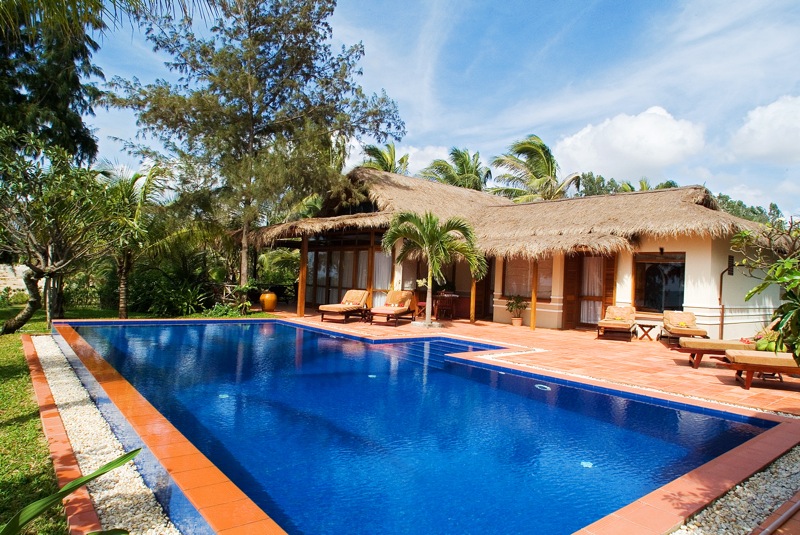 Attrayant Hotels Vietnam Bord De Mer #3: ... Bungalow Rental In Luxury Spa Hotel In The Seaside For A Stay In Phan Thiet, ... Attrayant Hotels Vietnam Bord De Mer #3: ... Bungalow Rental In Luxury Spa Hotel In The Seaside For A Stay In Phan Thiet, ...