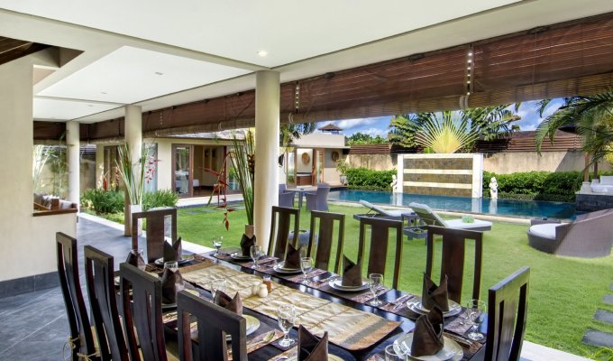 Seminyak Bali villa rental private pool with staff included