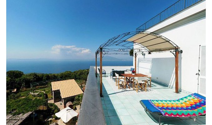 Luxury Seaview Villa Vacation Rentals with private pool on the hillside on the Sorrento coast - Italy