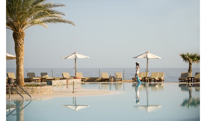 Your stay in Crete, accommodation 8j / 7 nights in garden view room All-Inclusive. Ikaros Beach Resort & Spa. 