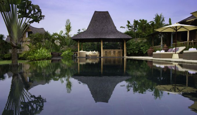 Bali Canggu Villa Rental with private pool and staff near the beach 