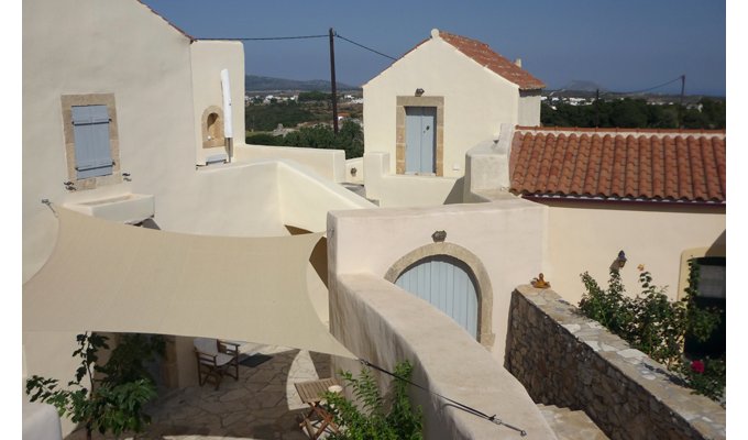 Rentals in Greece, Villa 10 to 12 people on the island of Kythera.