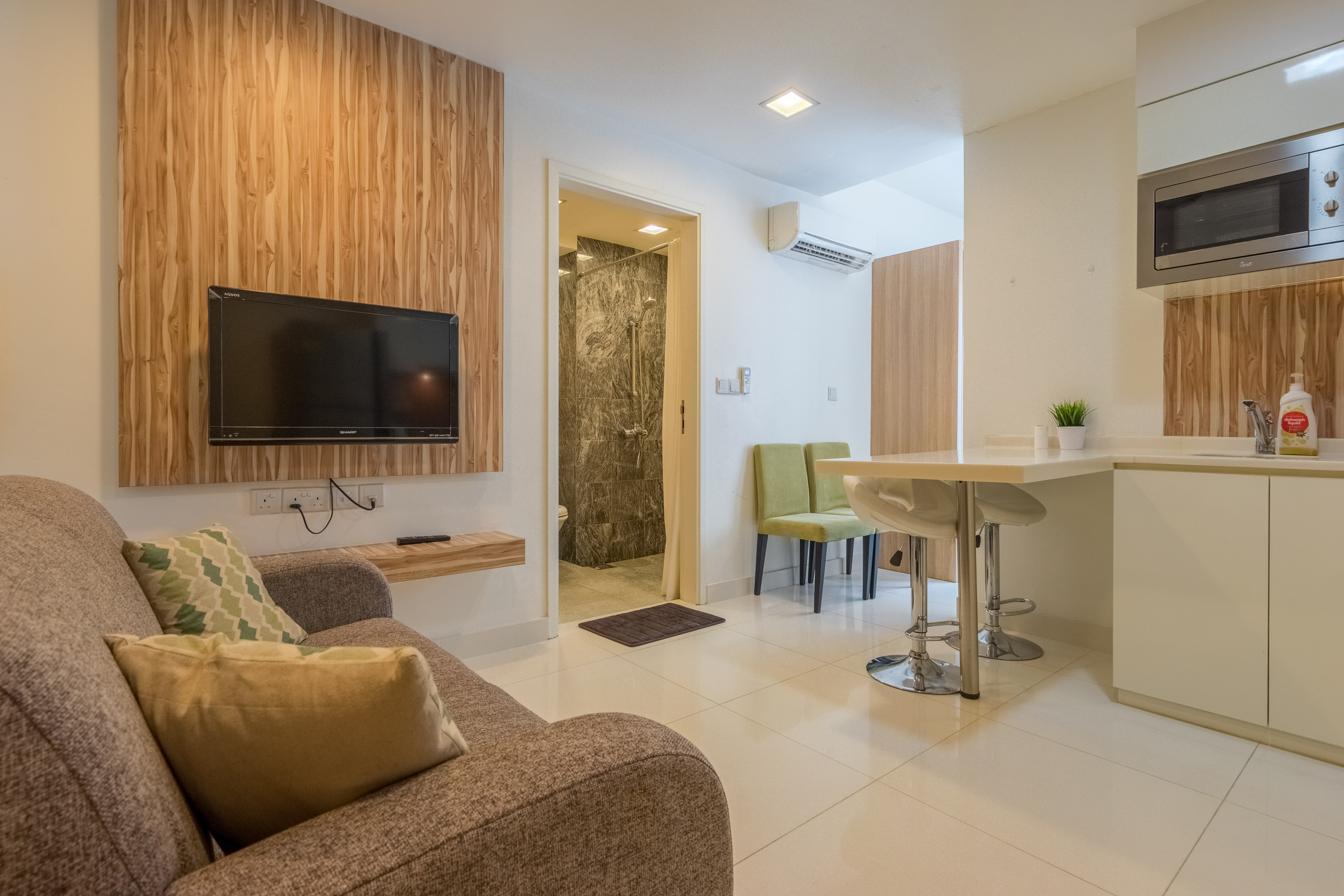 Singapore Apartment Vacation Rentals 1 Bedroom Modern Cozy Studio Services Apartment At Farrer Park