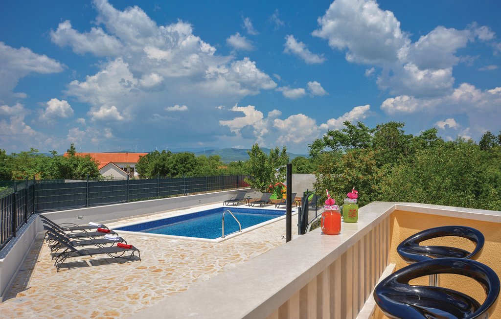 Croatia Holiday home Vacation Rentals MakarskaKatuni