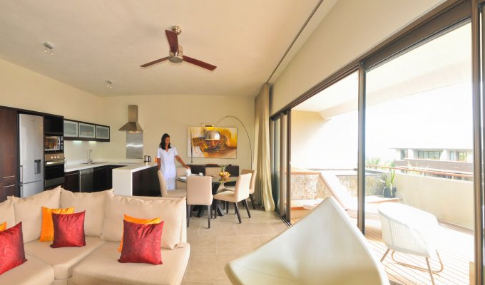 Mauritius Penthouse rentals in Holiday complex 5* close Grand Bay Private beach accès