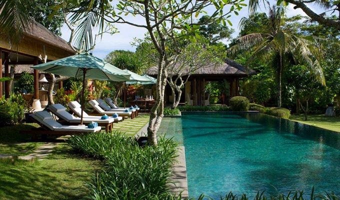 Indonesia Bali Villa rental Umalas near the beach with private pool and staff