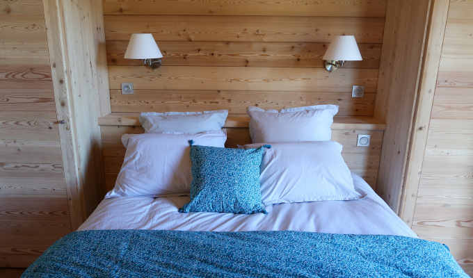 Luxury chalet rental Serre Chevalier Southern Alps at the foot of the slopes sauna concierge service