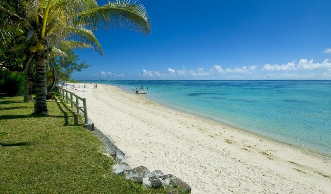 Mauritius Beachfront Villa Rentals in Palmar close to L'ile aux Cerfs,East Coast