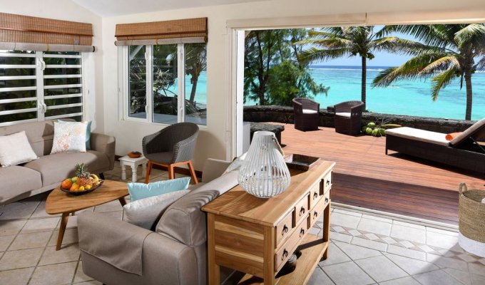 Mauritius Beachfront Villa Rentals in Palmar close to L'ile aux Cerfs,East Coast