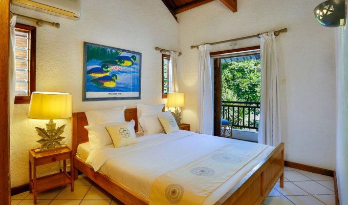 Mauritius Beachfront Villa Rentals in Grand Bay Merville Beach with Staff