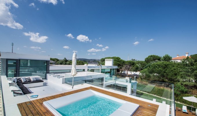 Quinta do Lago Portugal Luxury Villa Holiday Rental with heated swimming pool and Jacuzzi, Algarve