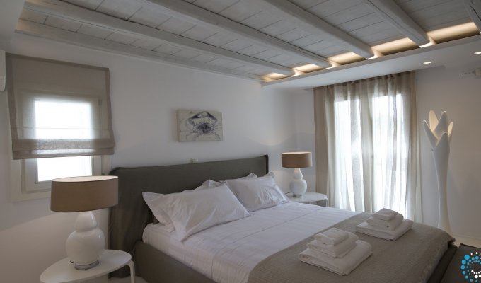 Mykonos Luxury villa vacation rentals overlooking the Aegean Sea