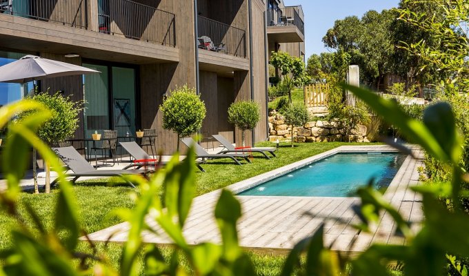 Cascais Luxury Villa Holiday Rental near the beach, private pool and staff