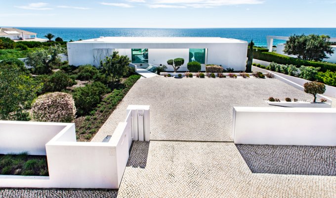 Lagos Luxury Villa Holiday Rental with heated pool and 250m from the beach, Algarve