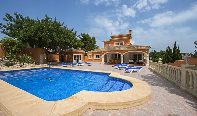 MORAIRA Villa rentals private pool Alicante Costa Blanca