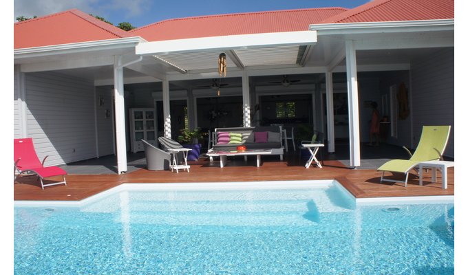  Creole villa for 6 persons with private pool in St François