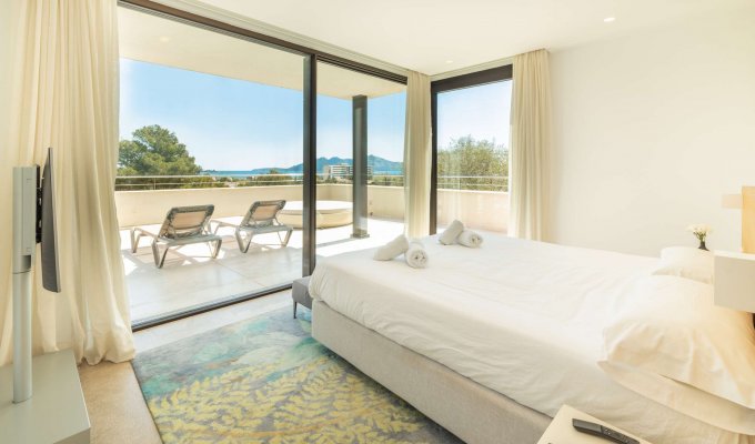 Majorca Luxury villa rental with heated swimming pool and view of the bay,Port Pollensa (Balearic Islands)