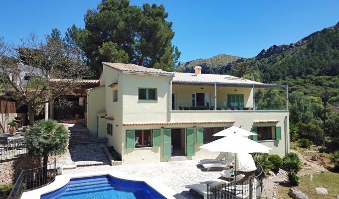 Majorca Luxury villa rental with heated private pool and with mountain view in Pollensa (Balearic Islands)