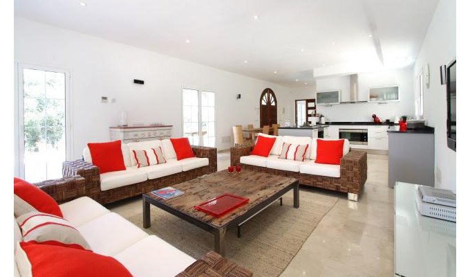 Majorca Luxury villa rental with heated pool and close to the beach,Port Pollensa (Balearic Islands)