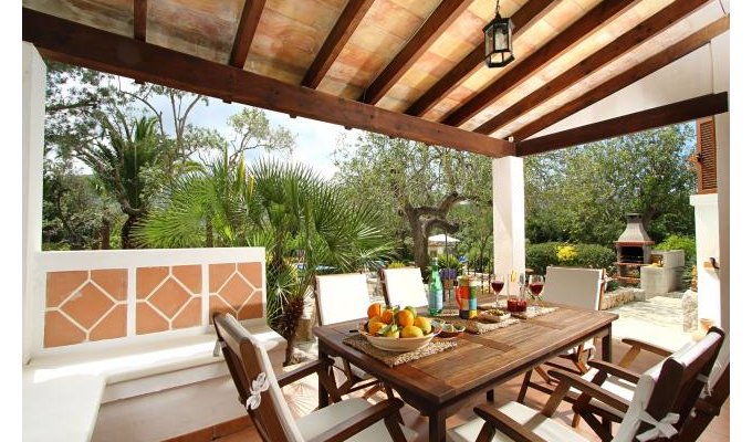 Majorca villa rental with private swimming pool and close to the historic town- Pollença (Balearic Islands)