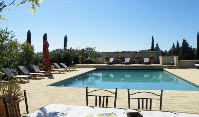 Saint Remy de Provence luxury villa rentals with private pool