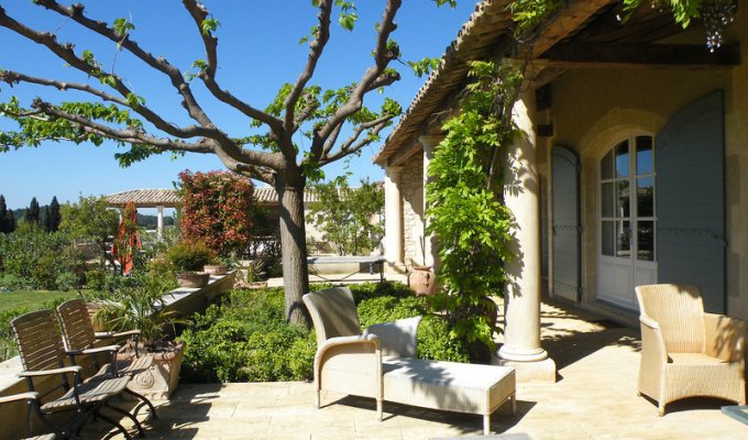 Saint Remy de Provence luxury villa rentals with private pool