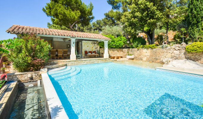 Saint Remy de Provence luxury villa rentals with private pool