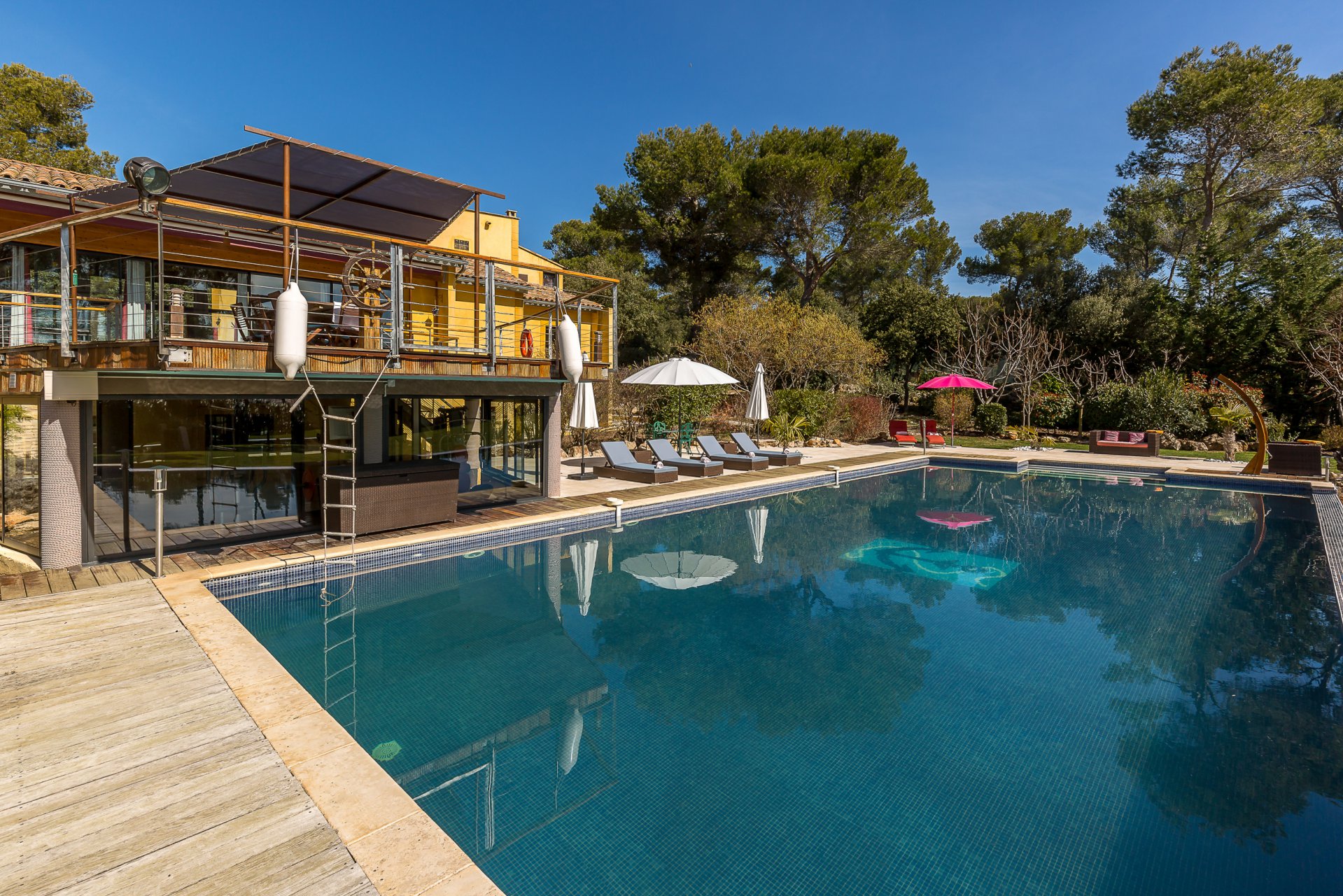 Aix en Provence luxury villa rental swimming pool sauna