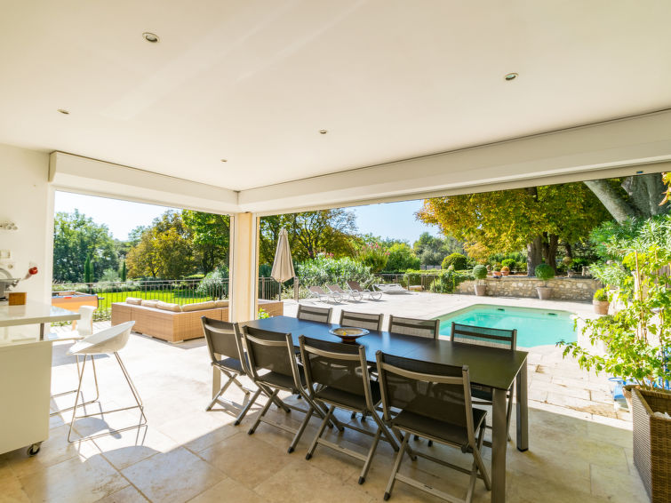 Provence luxury villa rentals Aix en Provence with private pool