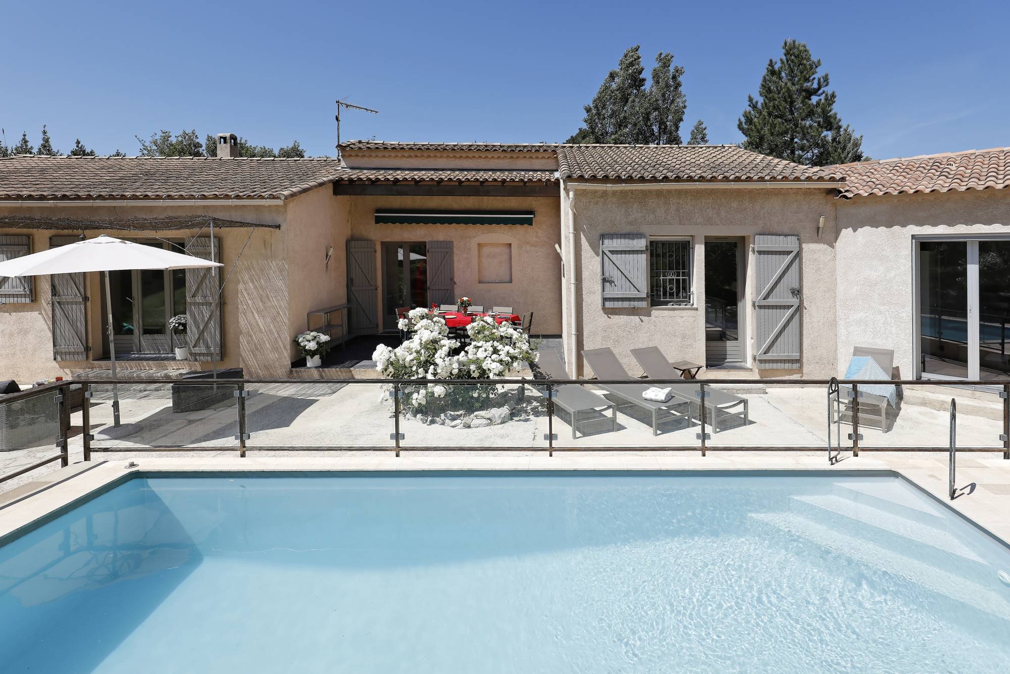 Luxury Villa Rental Provence Coast Cassis Pool Sea View