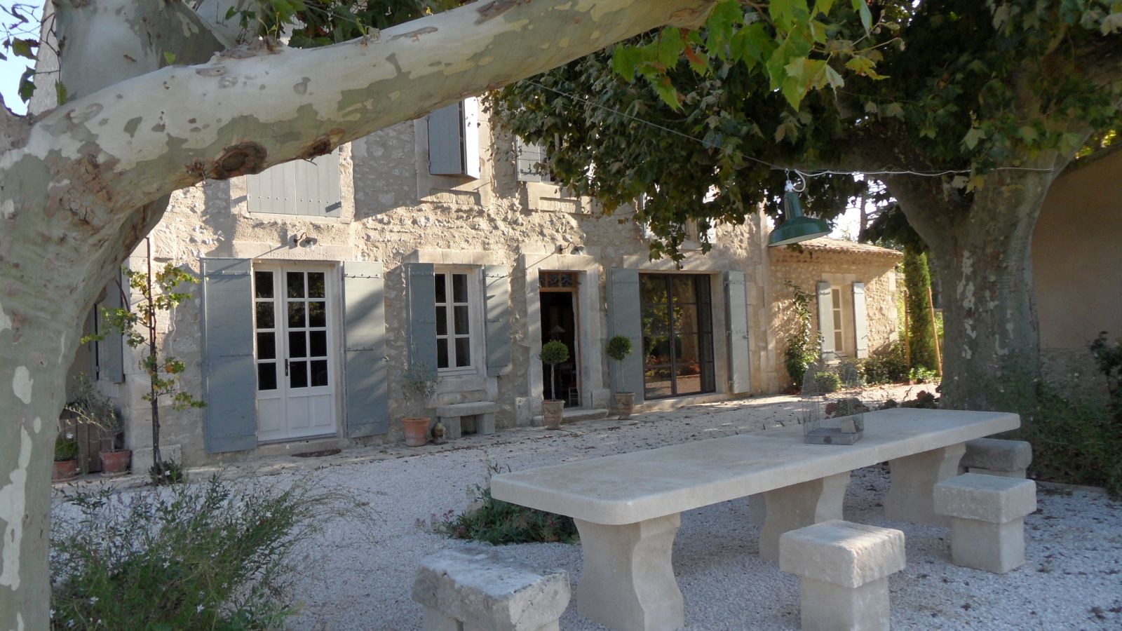 Saint Remy de Provence luxury villa rentals with heated private pool[....]