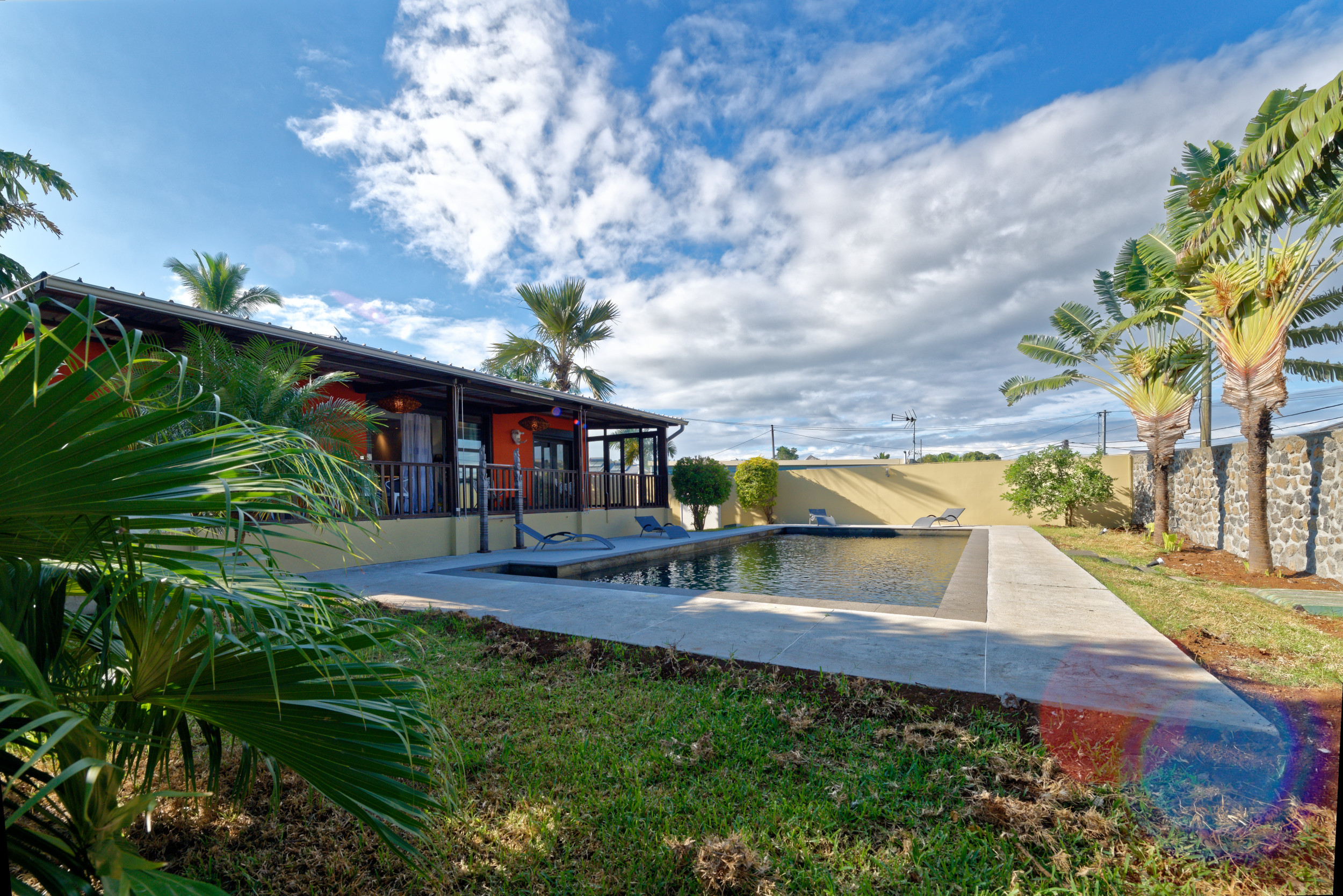 Reunion Island Villa Holiday Rental at l’EntreDeux with private[....]