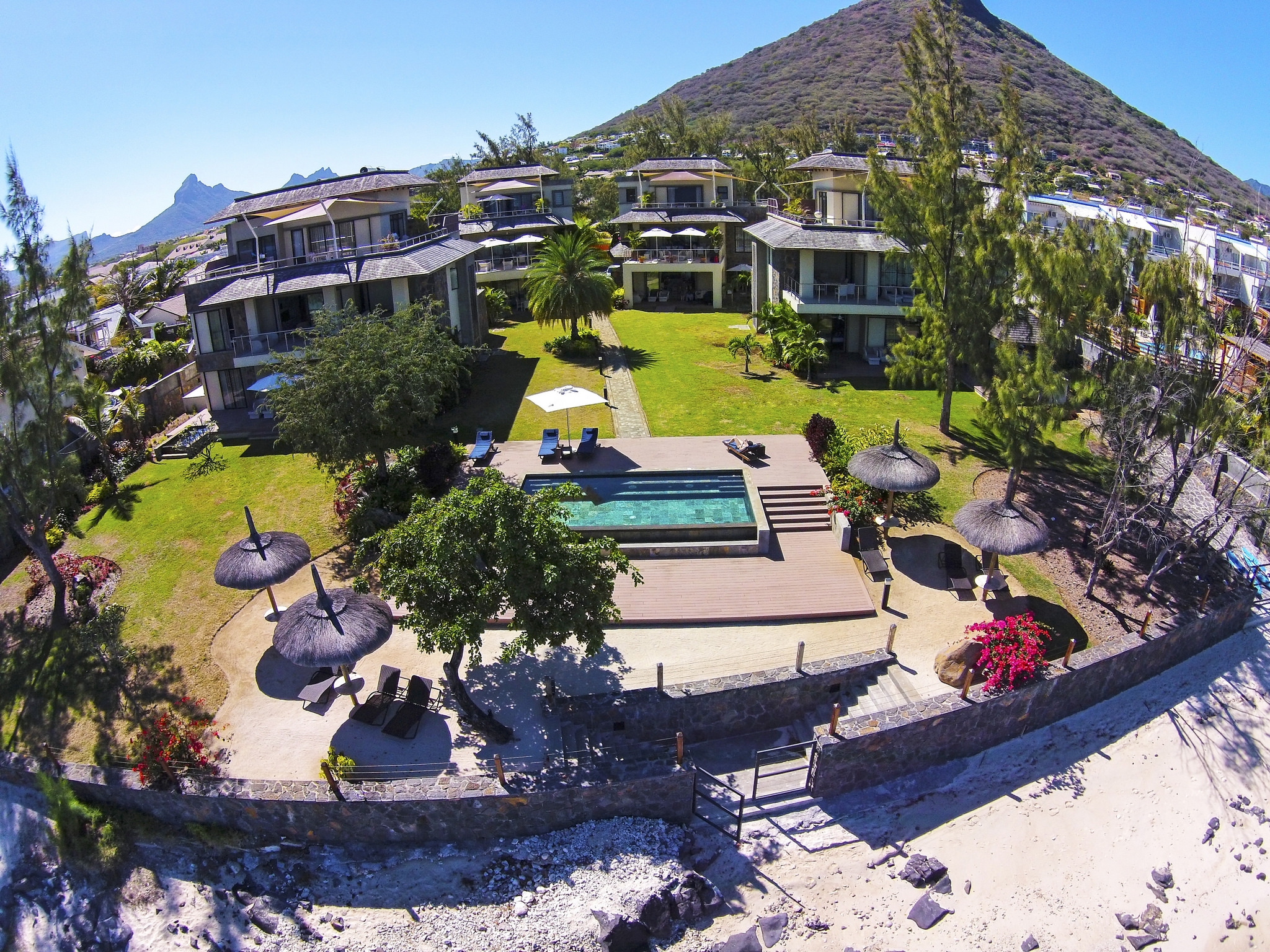 Tamarin Apartment holiday rentals with pool Mauritius West Coast [....]