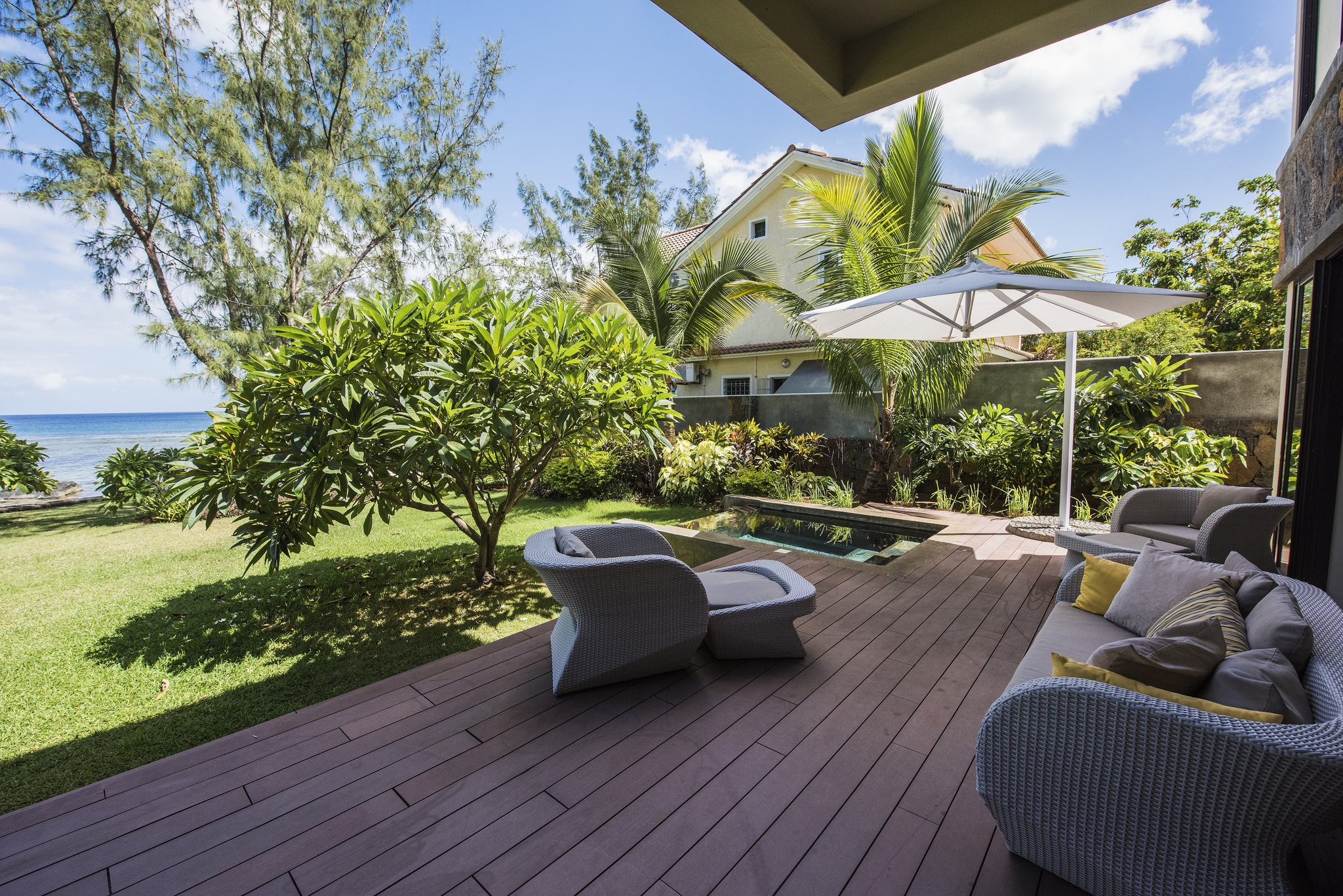 Tamarin Apartment holiday rentals with pool Mauritius West Coast [....]