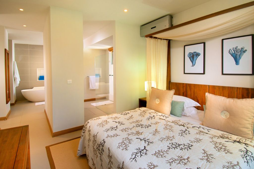 Mauritius Beachfront Apartment Rental in Pereybere with private pool[....]