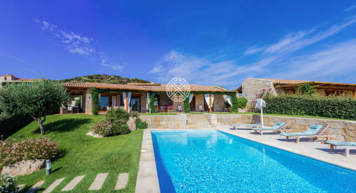 Sardinia Villa Vacation rental with private pool and Staff