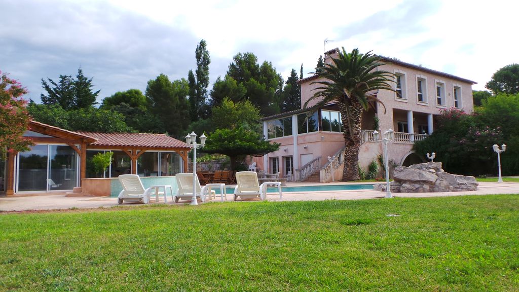 Aix en Provence luxury south villa rental Pool spa