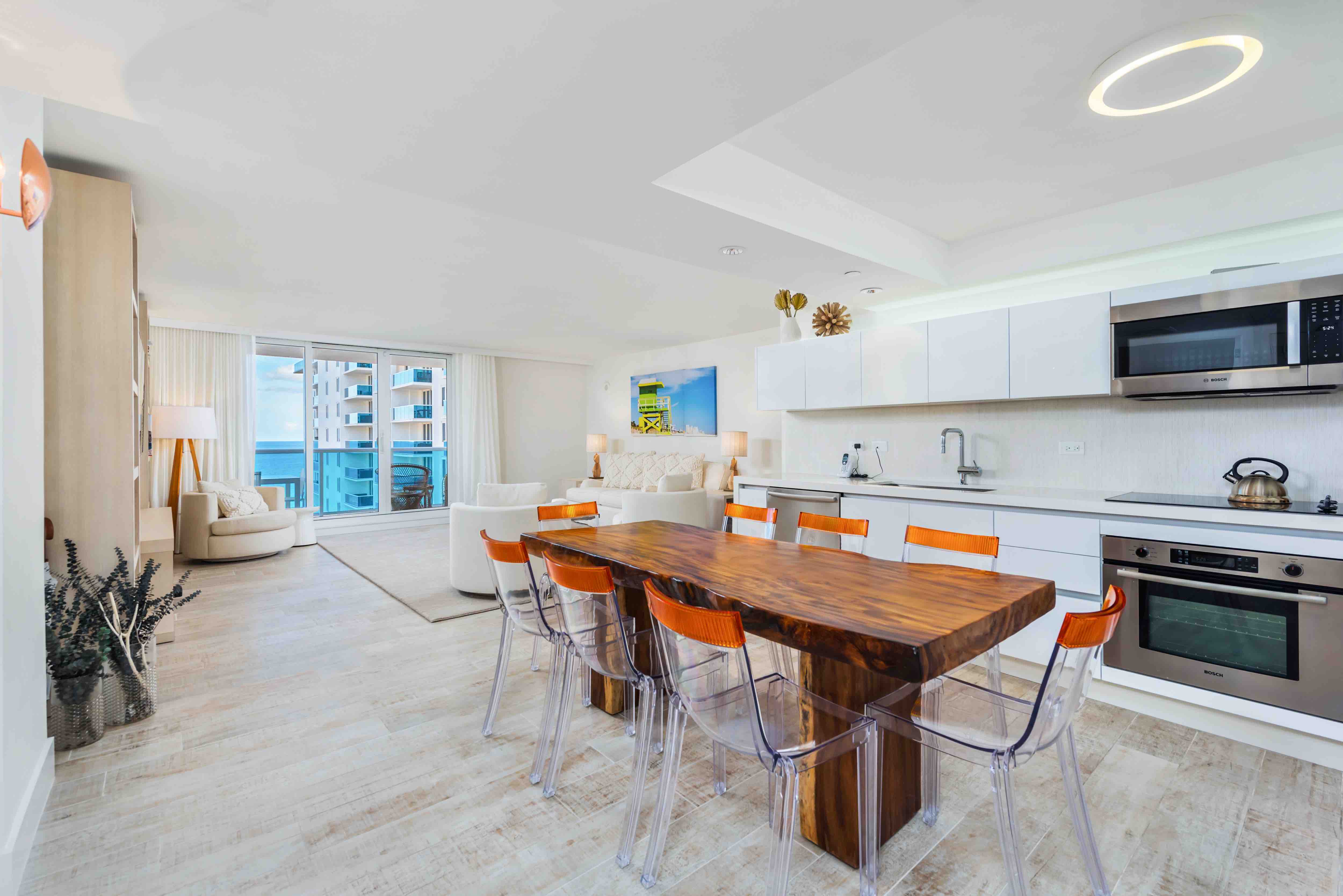Snapshot of Informal Affort Pantry Condo Rentals With Oceanviews