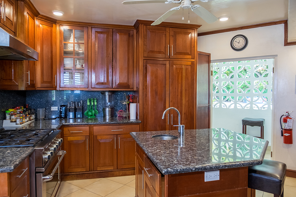Jamaica Villa Vacation Als Montego Bay Is 5min From Golf Course - Kitchen Cabinets Montego Bay Jamaica Jamaica Villa Vacation Als Montego Bay Is 5min From Golf Course - Kitchen Cabinets Montego Bay Jamaica