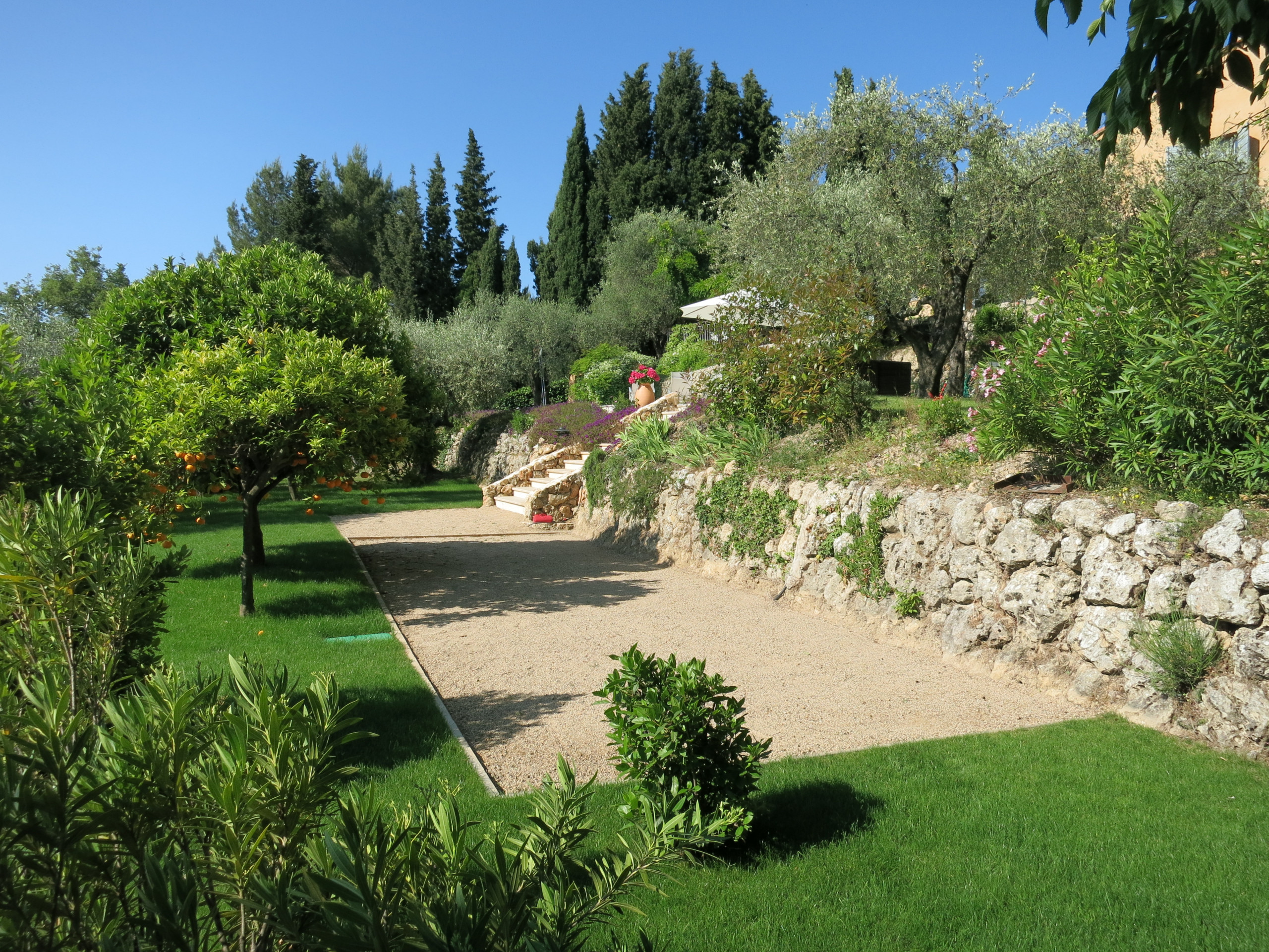 French Riviera Villa Rental Grasse 30/35 minutes from Cannes Antibes[....]