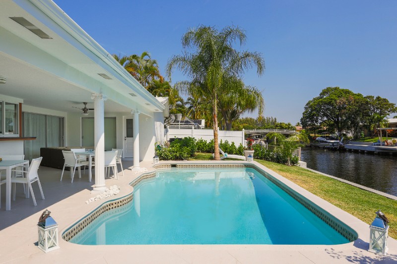 Fort Lauderdale Waterfront Villa Vacation Rentals heated pool Florida[....]