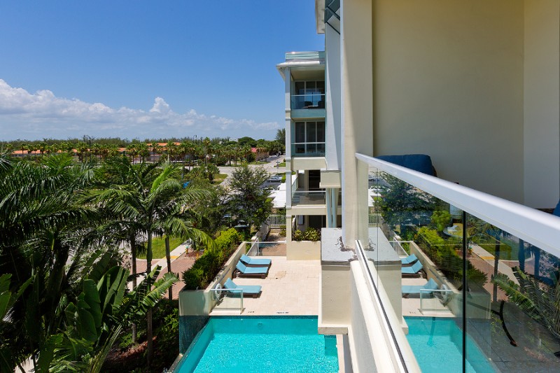 Deerfield Beach Condo Rental near the Sea Florida