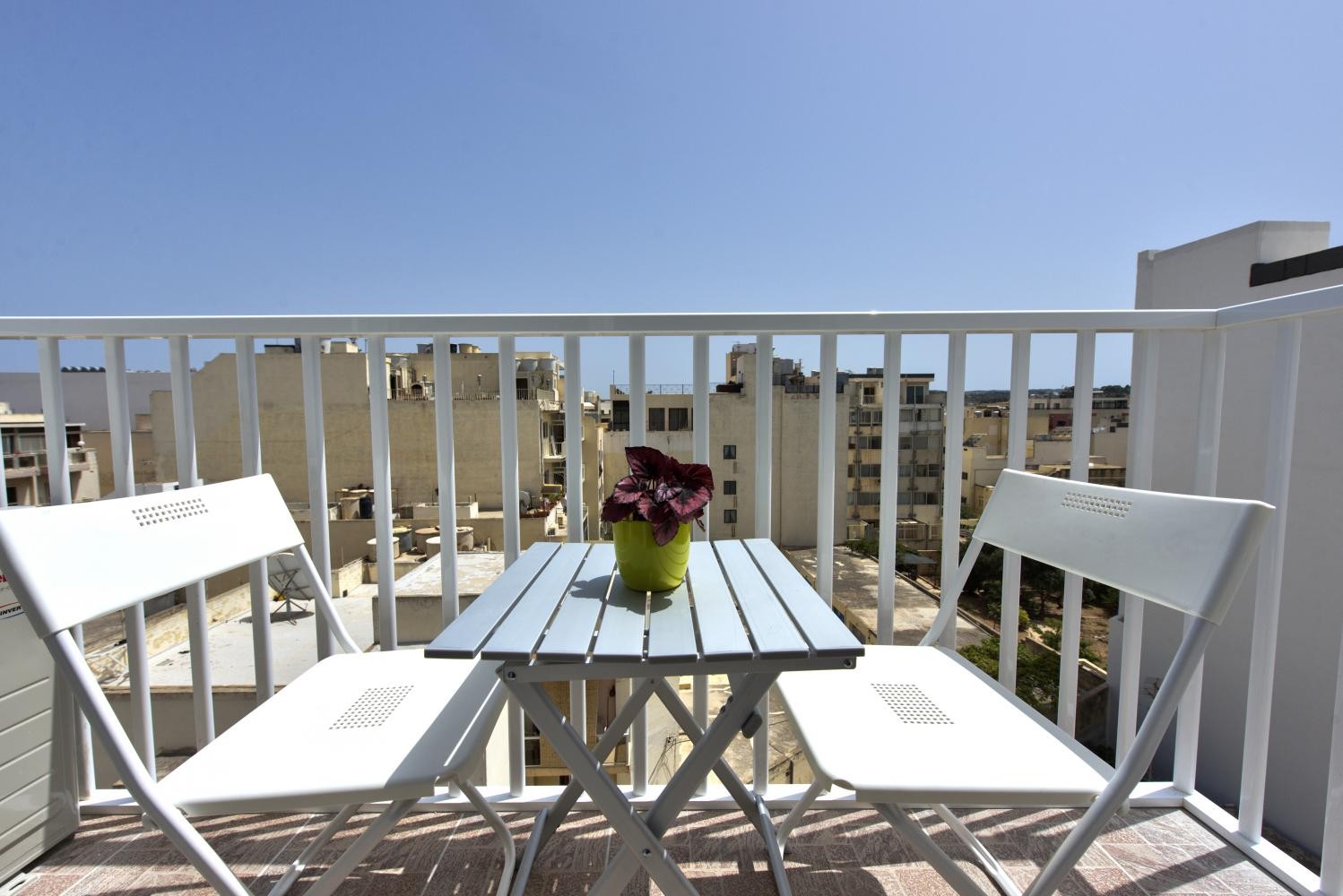 St Paul S Bay Apartment Holiday Rental With Balcony And Wifi Malta