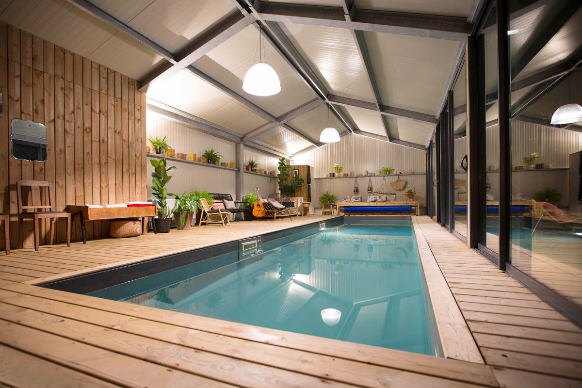 Vendee Holiday Home Rental Les Sables d'Olonne pool