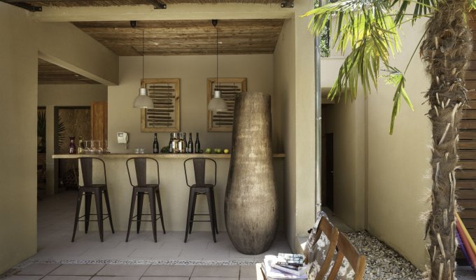 Provence luxury villa rentals Avignon with heated private pool