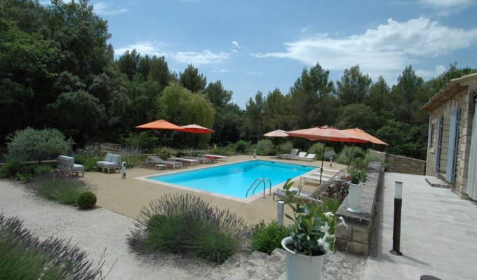 Provence Luberon luxury villa rentals with heated private pool