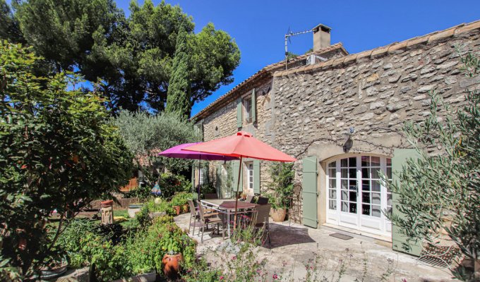 Saint Remy de Provence Alpilles Holiday Home Rental with Private Pool