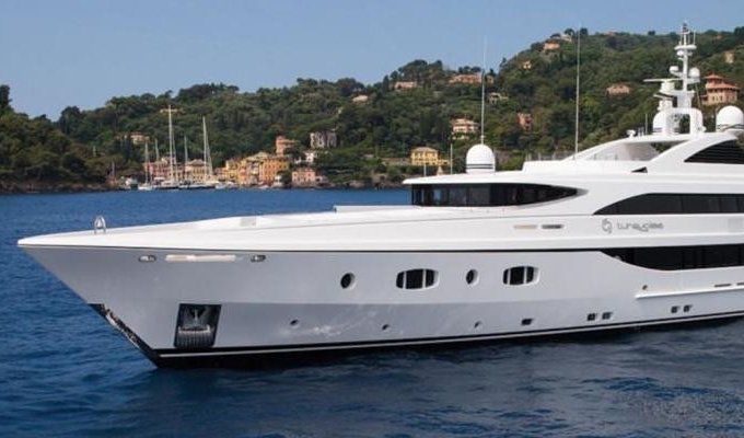 Luxury Yacht Charter From Marseille With Crew And Jacuzzi