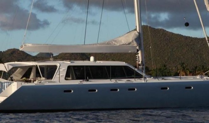 Luxury Yacht Charter from Marseille with crew